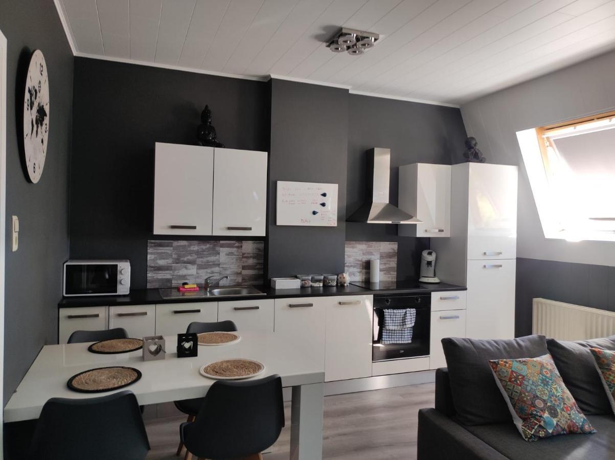 Apartmán Escale Lutych Exteriér fotografie